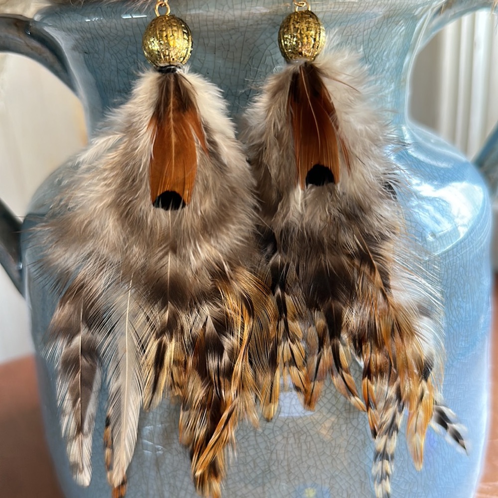 New Boho Brown Pheasant Feather Earrings 🪶 - Picture 4 of 10